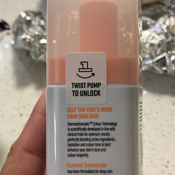 Self tanning foam - Picture 4 of 4